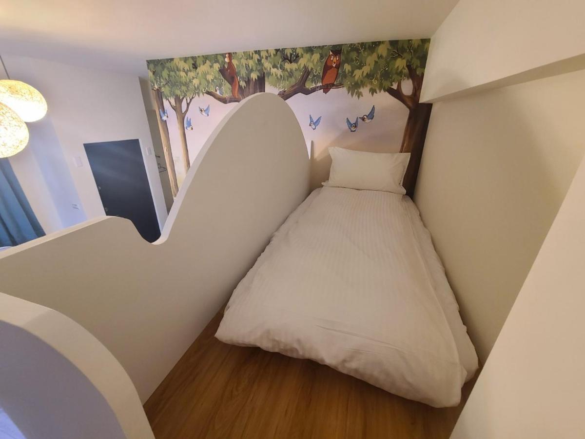 Sunlight Forest Homestay ไถหนาน ภายนอก รูปภาพ